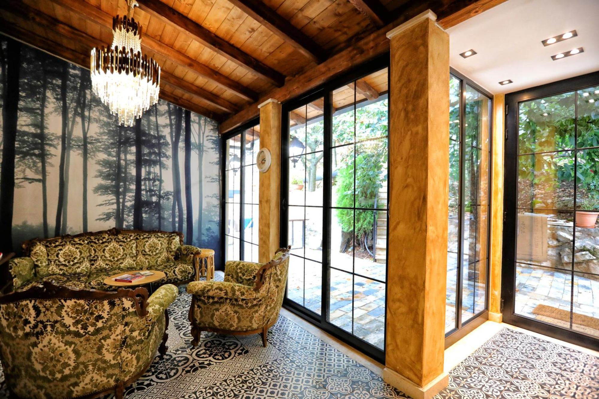 Hotel Labiatan Zogaji 외부 사진