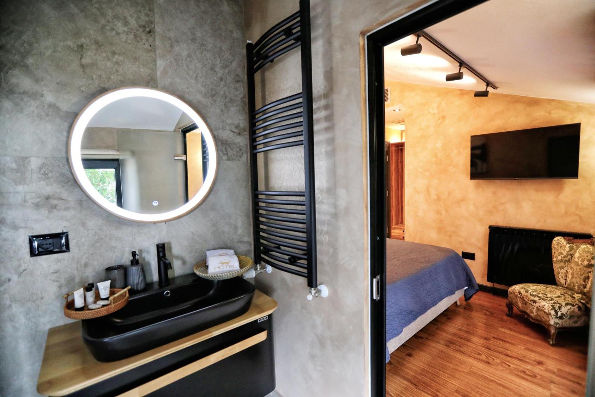 Hotel Labiatan Zogaji 외부 사진