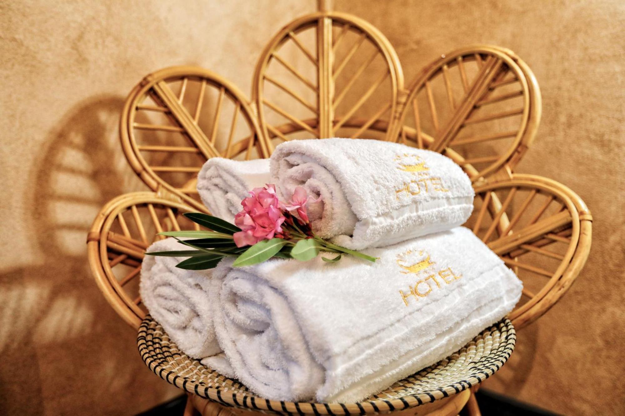 Hotel Labiatan Zogaji 외부 사진