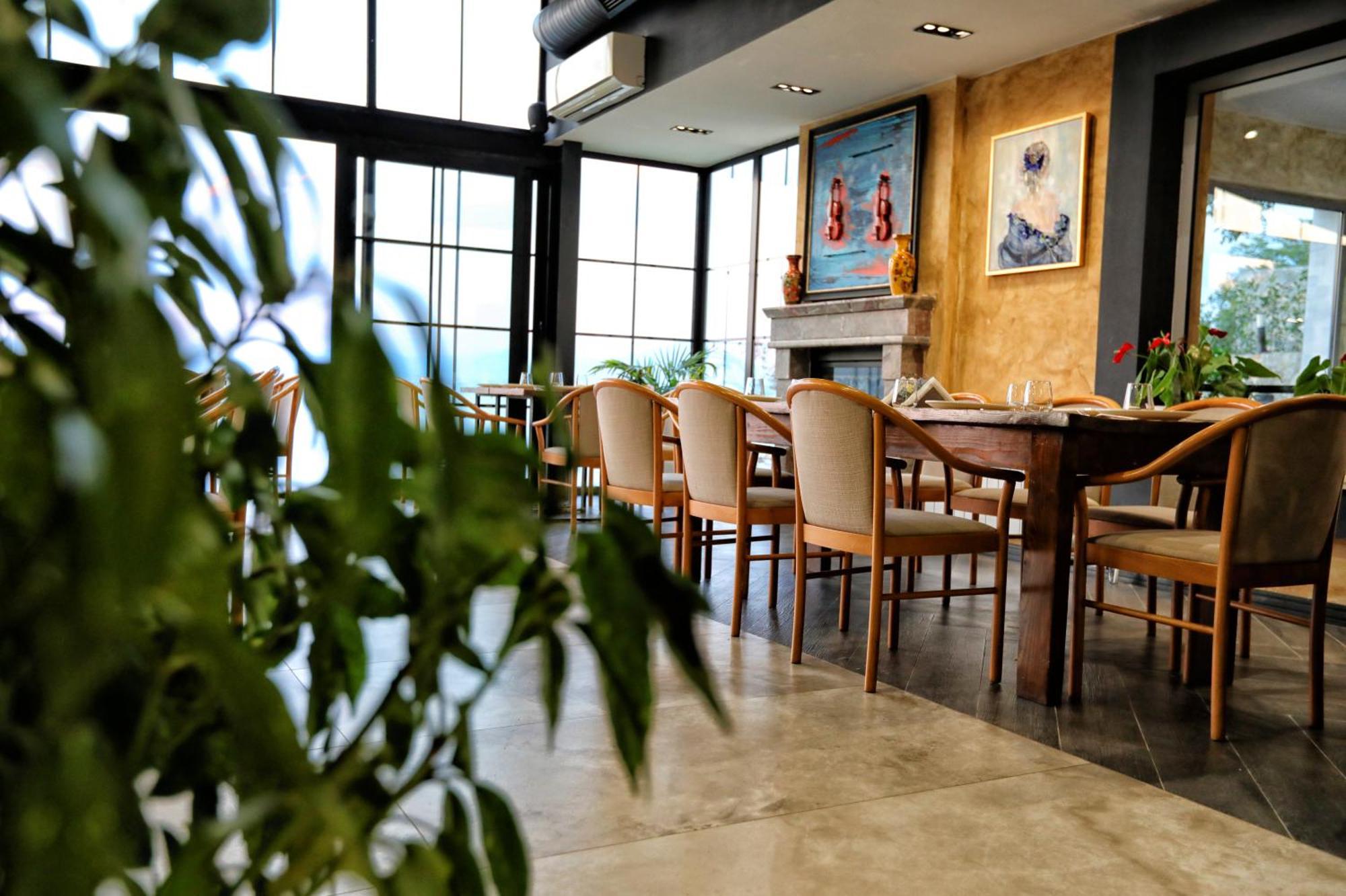 Hotel Labiatan Zogaji 외부 사진