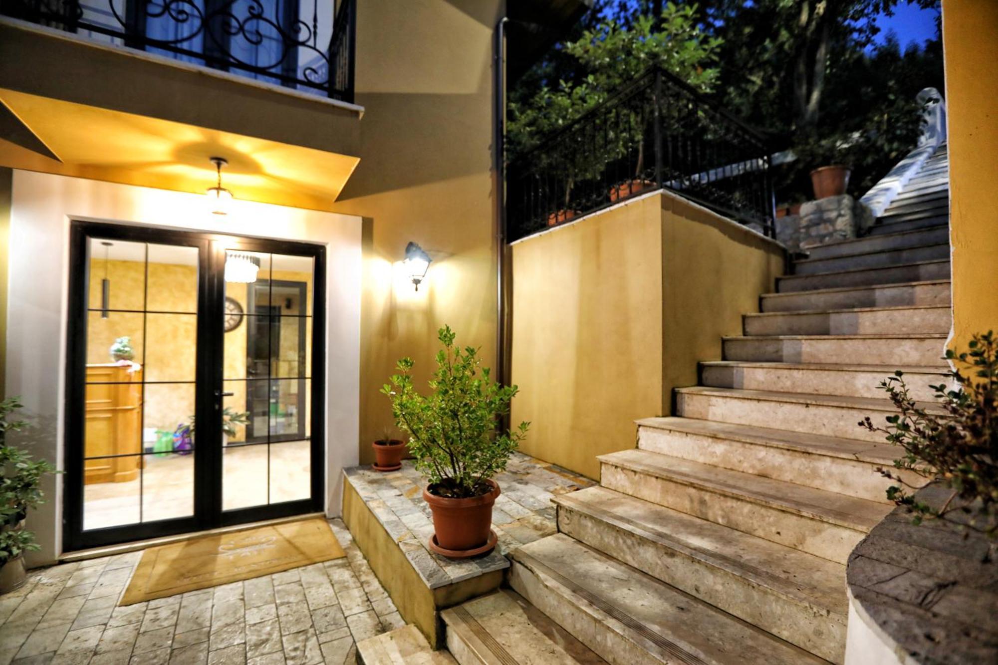 Hotel Labiatan Zogaji 외부 사진